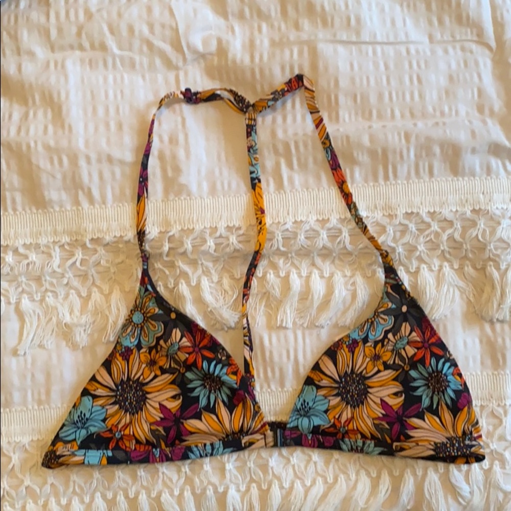 Bikini top